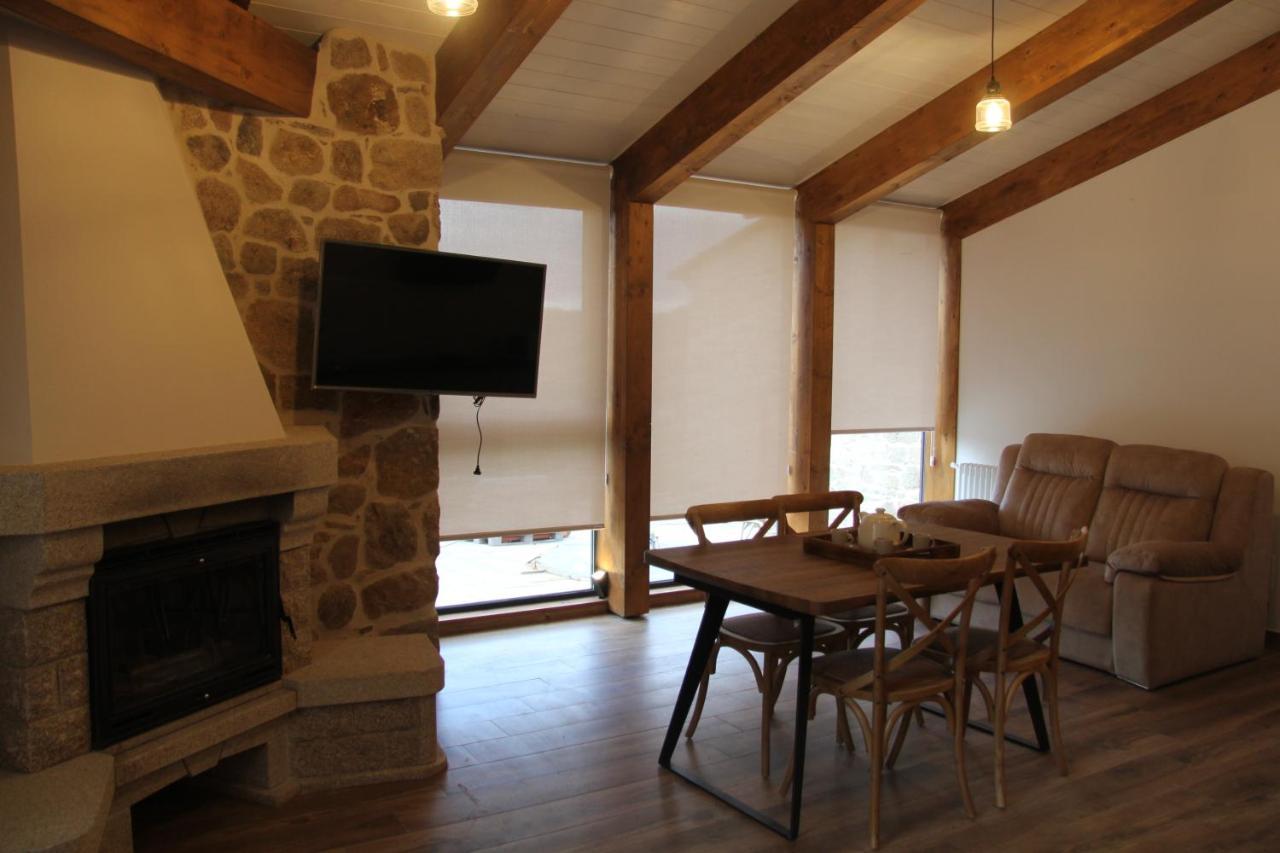 O Muino Casa Ferrador Ribeira Sacra Apartment Barantes Bagian luar foto