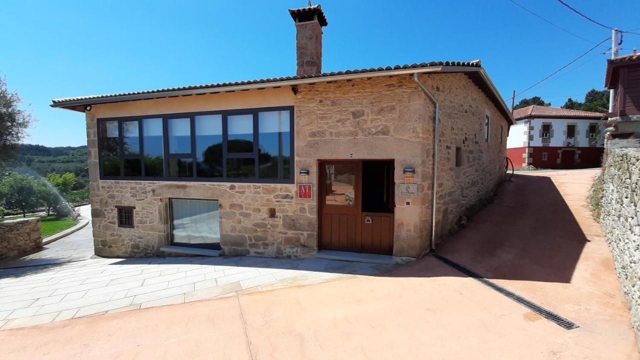 O Muino Casa Ferrador Ribeira Sacra Apartment Barantes Bagian luar foto