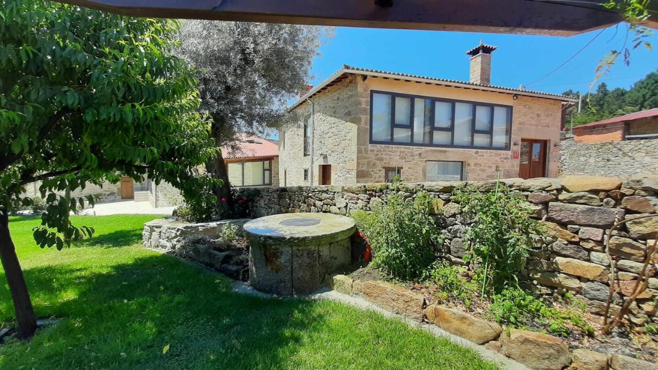 O Muino Casa Ferrador Ribeira Sacra Apartment Barantes Bagian luar foto